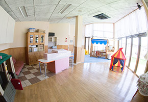 赤ちゃん保育室2